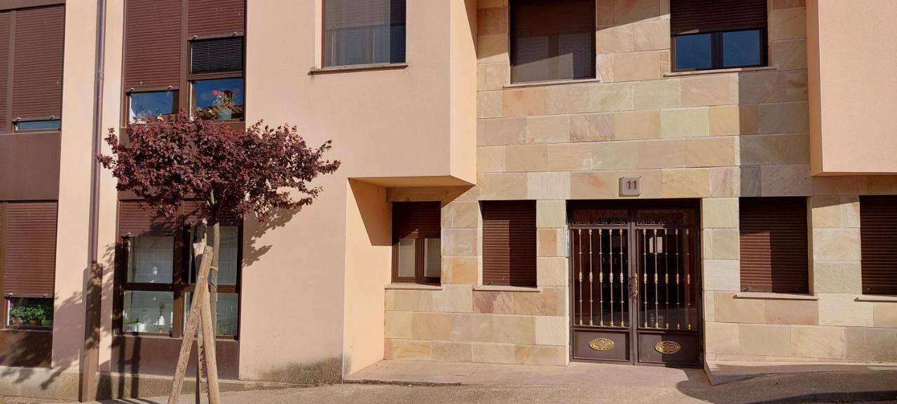 Vivienda Sierra De San Marcos Apartment Golmayo ภายนอก รูปภาพ