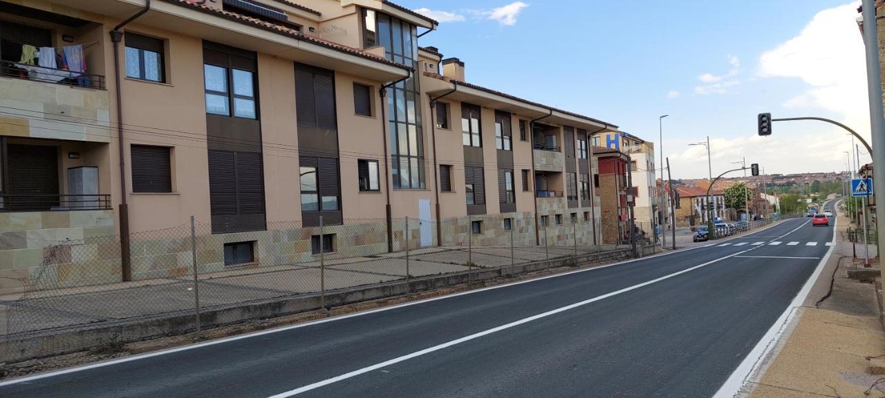 Vivienda Sierra De San Marcos Apartment Golmayo ภายนอก รูปภาพ